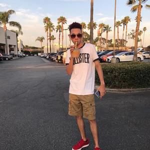 Meet your Posher, Kory