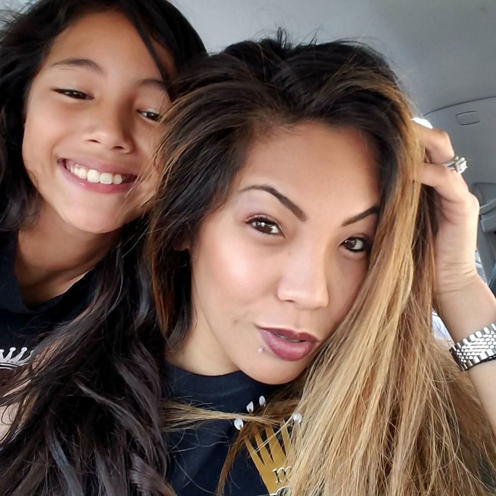 Meet your Posher, Teshia