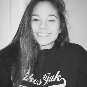 Meet your Posher, Carissa