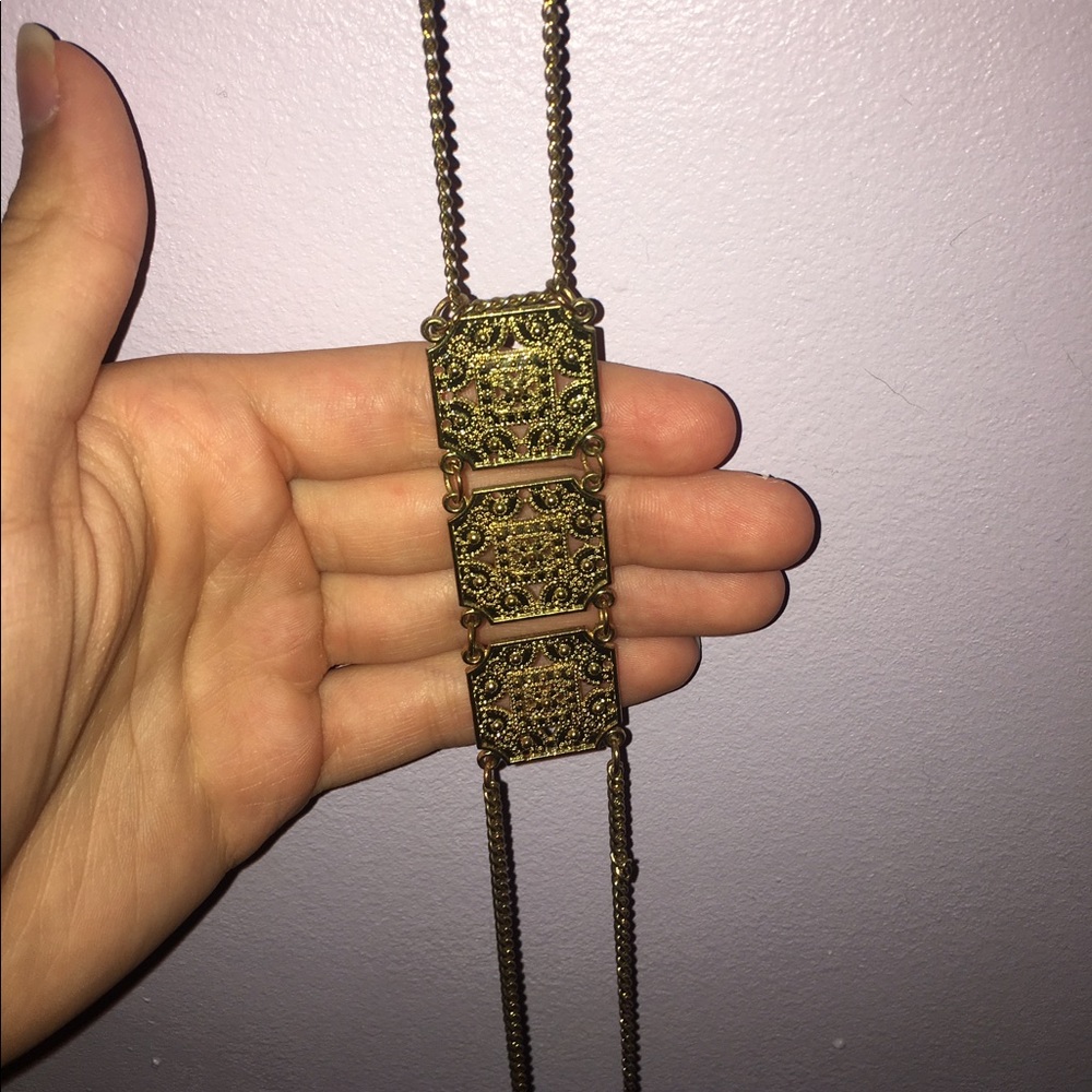 Necklaces - Picture 3 of 5