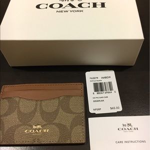 Coach Signature Card Holder 2 Tones of Brown