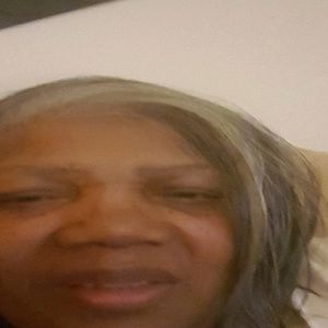 Meet your Posher, Brenda