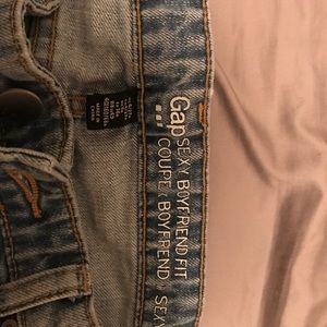 Gap sext boyfriend fit jeans