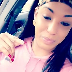 Meet your Posher, Amber