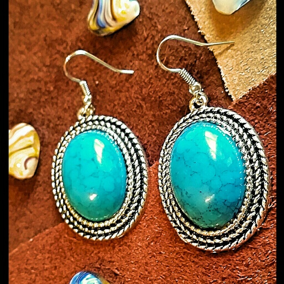 Handcrafted Tibet Silver & Turquoise Earrings - Picture 4 of 5