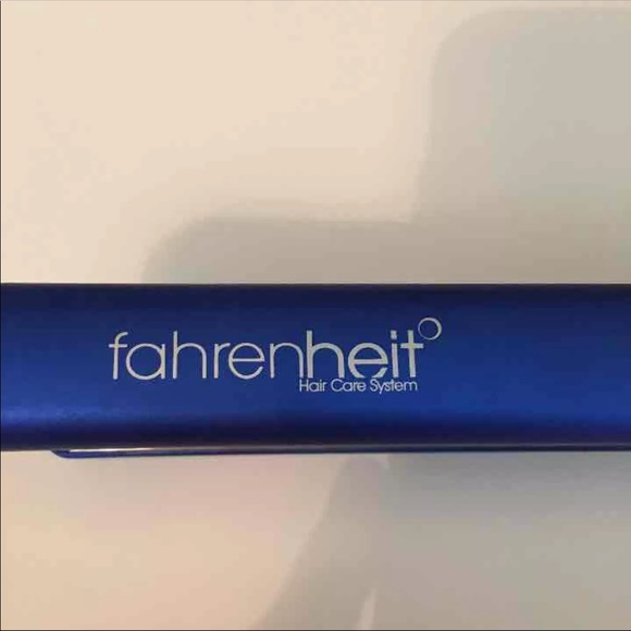 Fahrenheit hair straightener