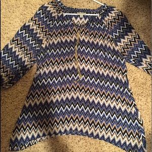 Dress blouse with gold chain attached