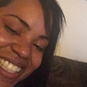 Meet your Posher, Donishia