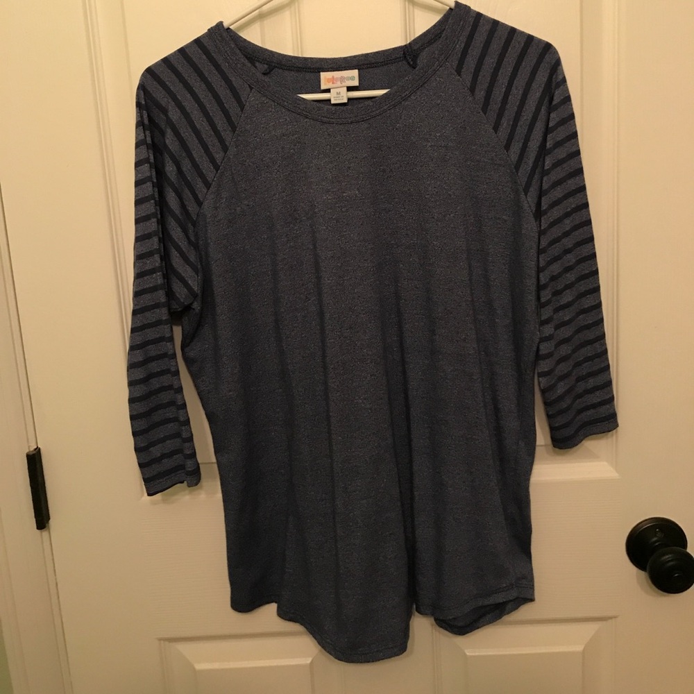 LuLa Roe Randy Tee M