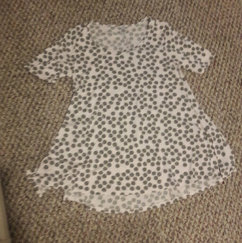 Lularoe perfect tee, size S