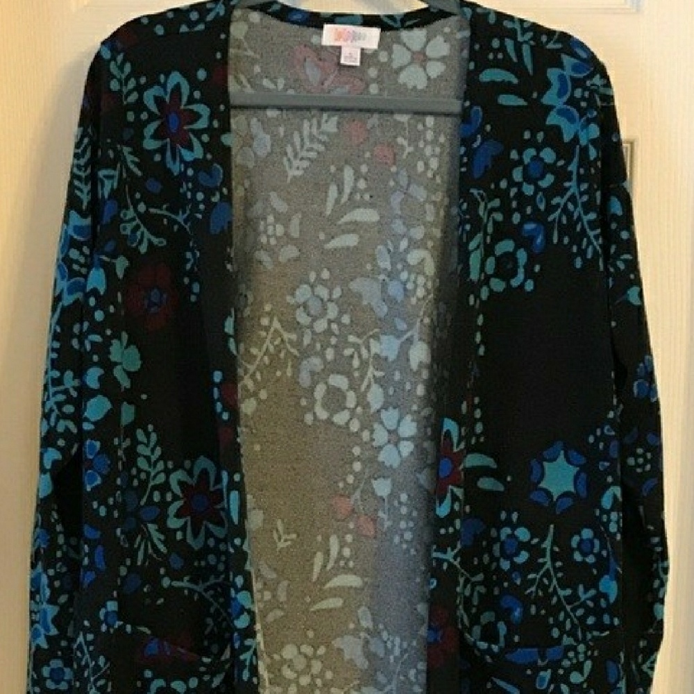 LuLaRoe L Sarah