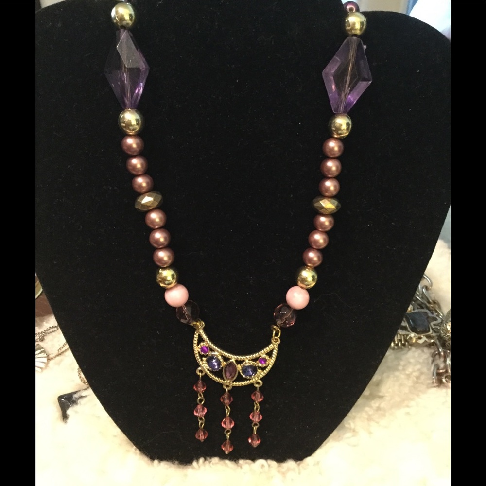 "Famous" Necklace