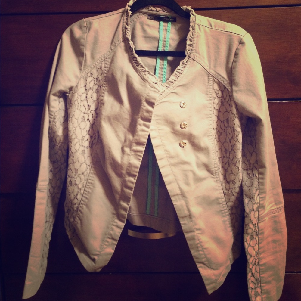 Lace tapered jacket