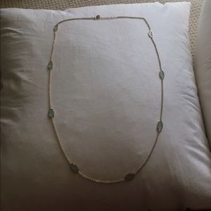 Kendra Scott necklace