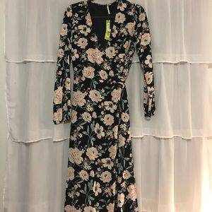 Gianni Bini black floral dress size medium