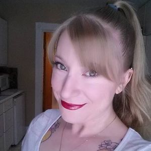 Meet your Posher, Brianne