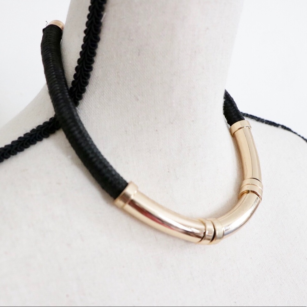 Black and Gold Goddess Necklace 😍