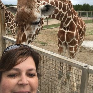 Meet your Posher, Beth