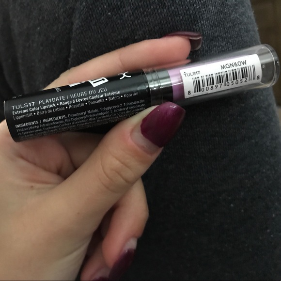 😍💋NYX TURNT UP! Extreme Color Lipstick PLAYDATE - Picture 3 of 7