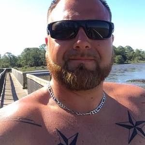 Meet your Posher, Derek