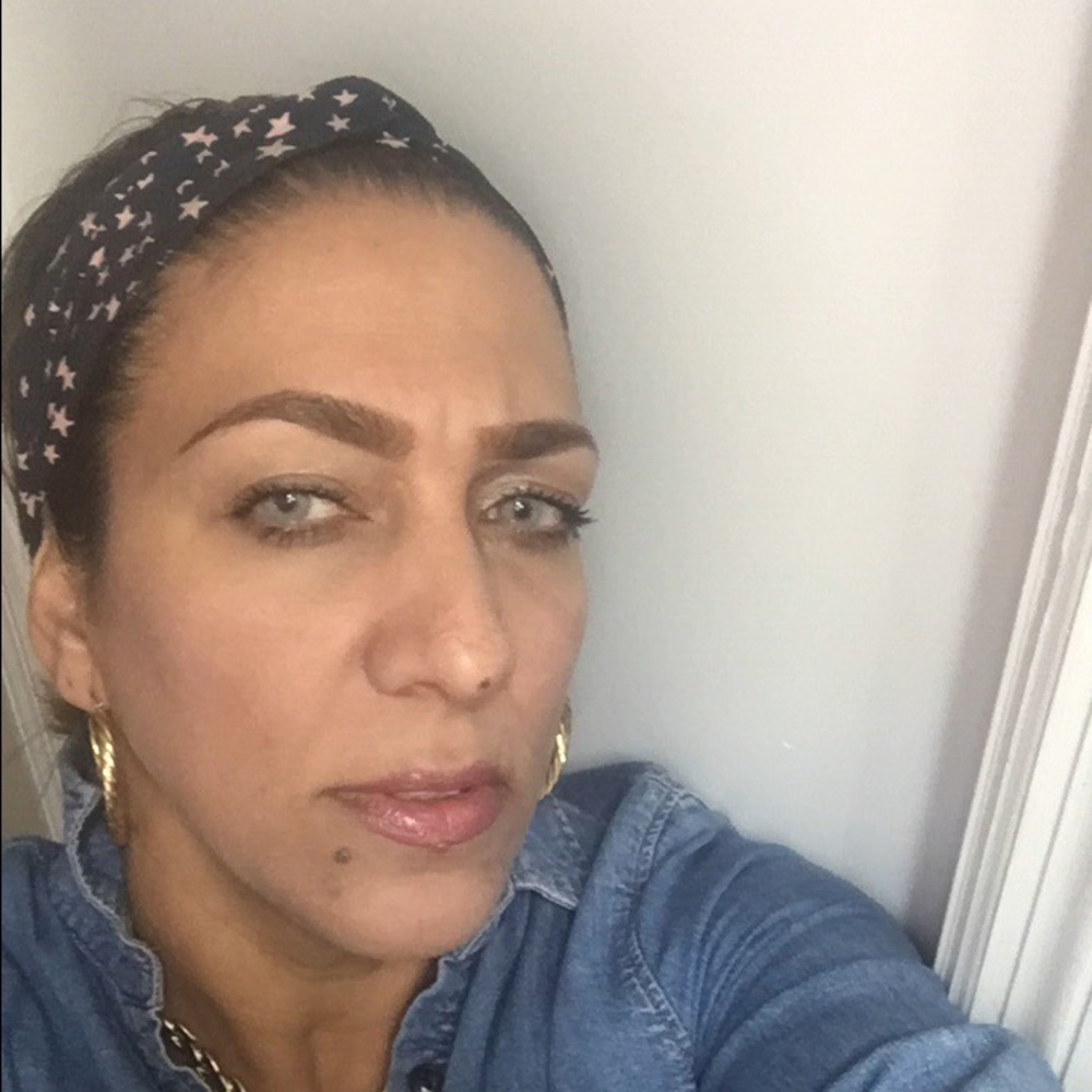 Meet your Posher, Iliana