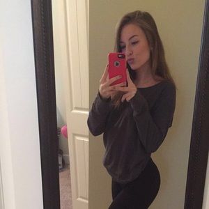 Meet your Posher, Xoe