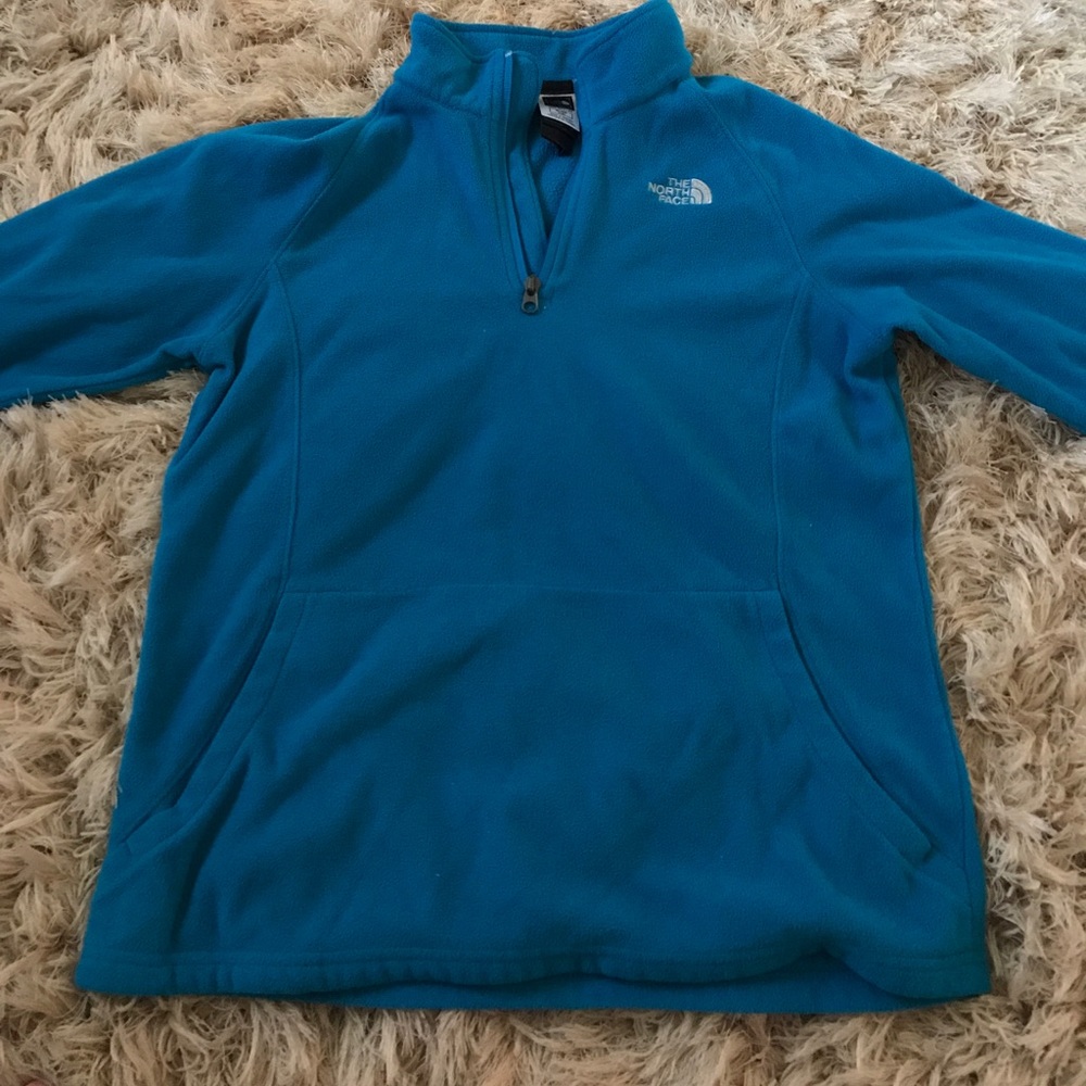 North face sweater