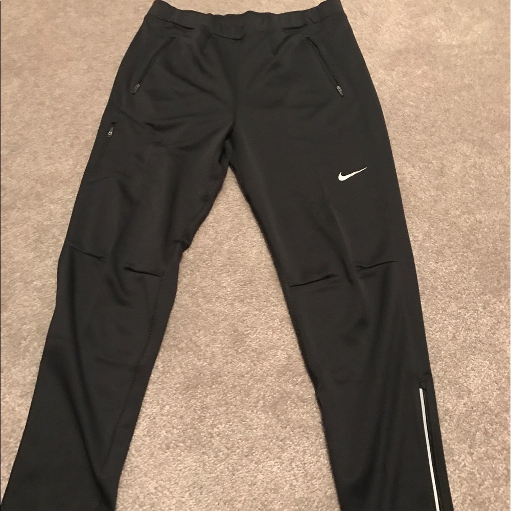 NWOT Men's Nike black track pants!