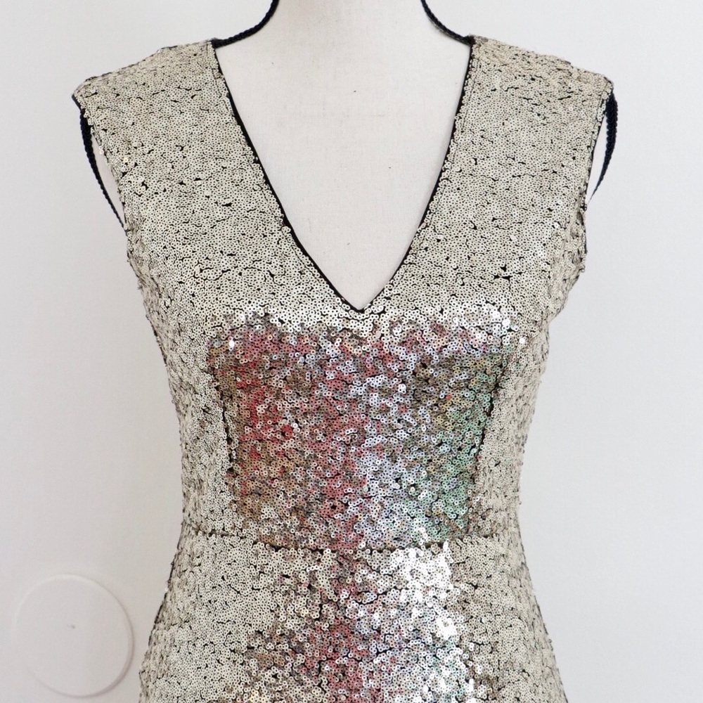 Gold sequin dress!
