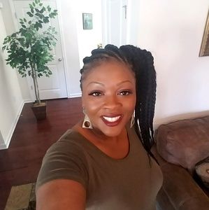 Meet your Posher, Octavia