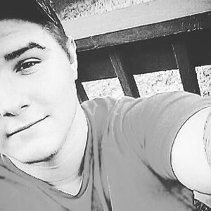 Meet your Posher, Aaron