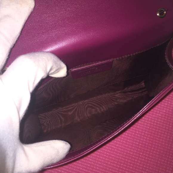 Salvatore Ferragamo Miss Vara Patient Leather - Picture 6 of 8