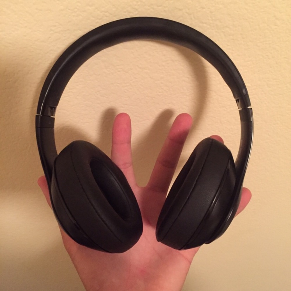 Wireless Studio Beats - Picture 3 of 3