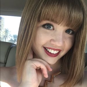 Meet your Posher, Ashlyn