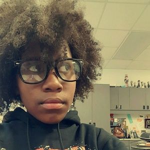 Meet your Posher, Jordyn