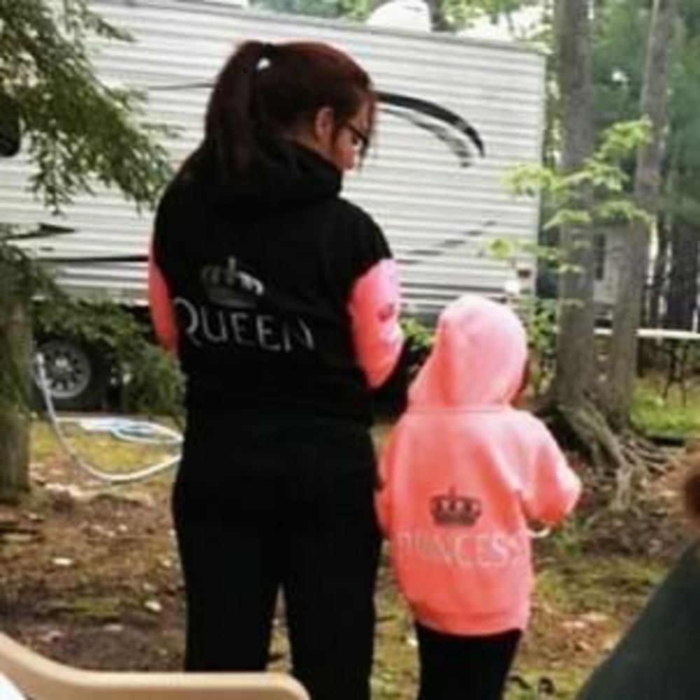 Meet your Posher, Becca