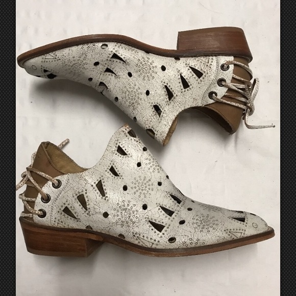 Musse& Cloud Anisse Distressed Leather Ankle boots - Picture 5 of 7