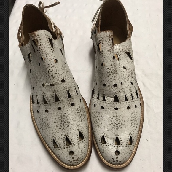 Musse& Cloud Anisse Distressed Leather Ankle boots - Picture 6 of 7