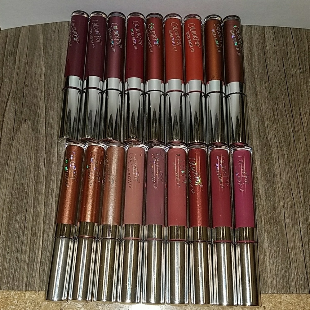 *SOLD*Colourpop liquid lipstick set