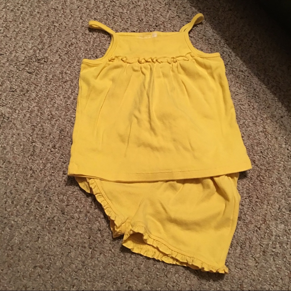 Girls Cotton yellow ruffle spaghetti string shorts set