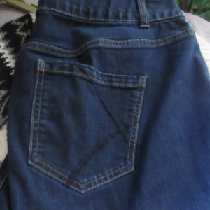 Straight-leg Jeans 18 Short