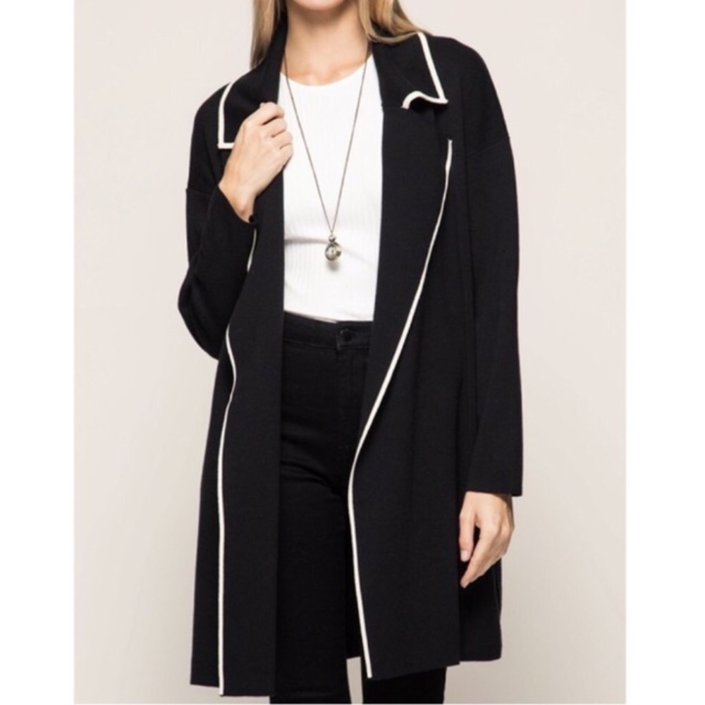 🌼NWT Classic Knee Length Cardigan Sweater!