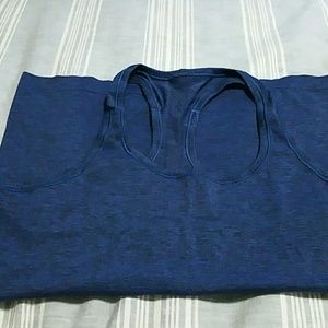 Lululemon swiftly tanktop size 10