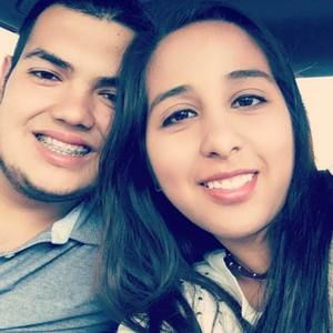 Meet your Posher, Efrain