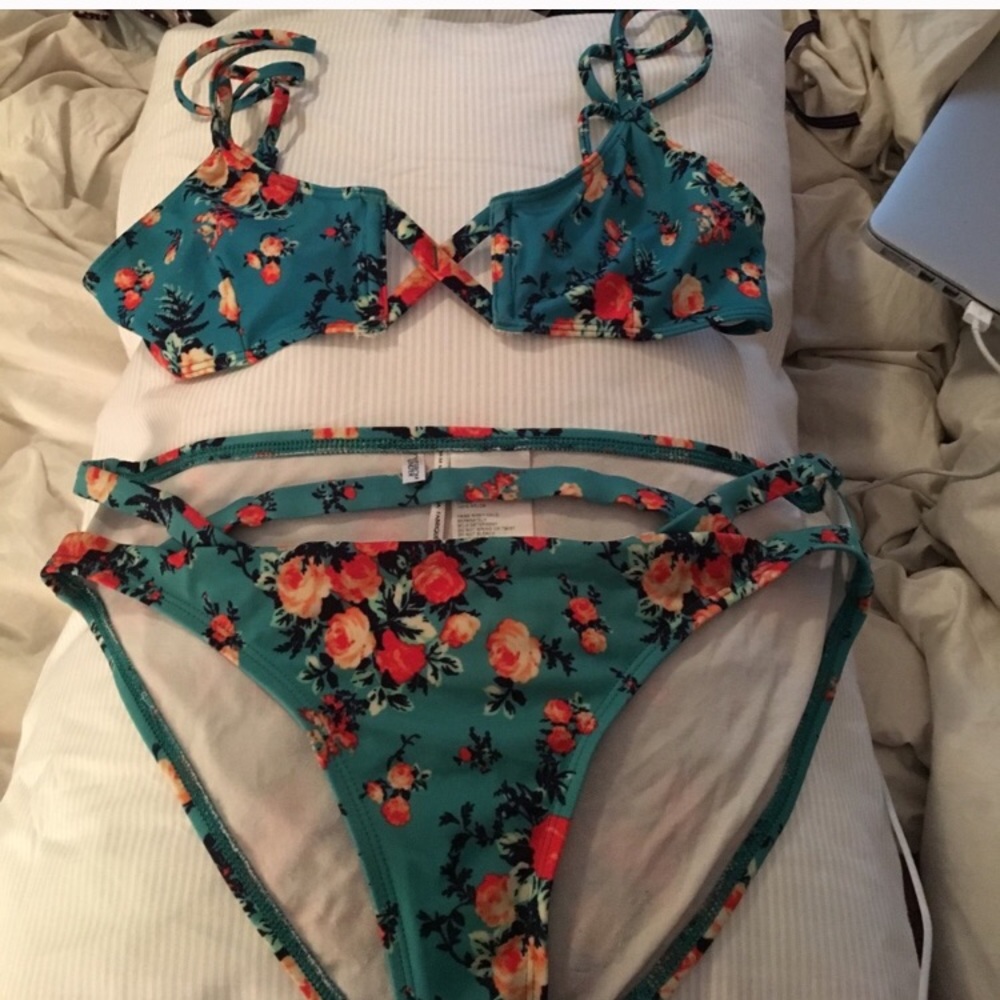 both top and bottom