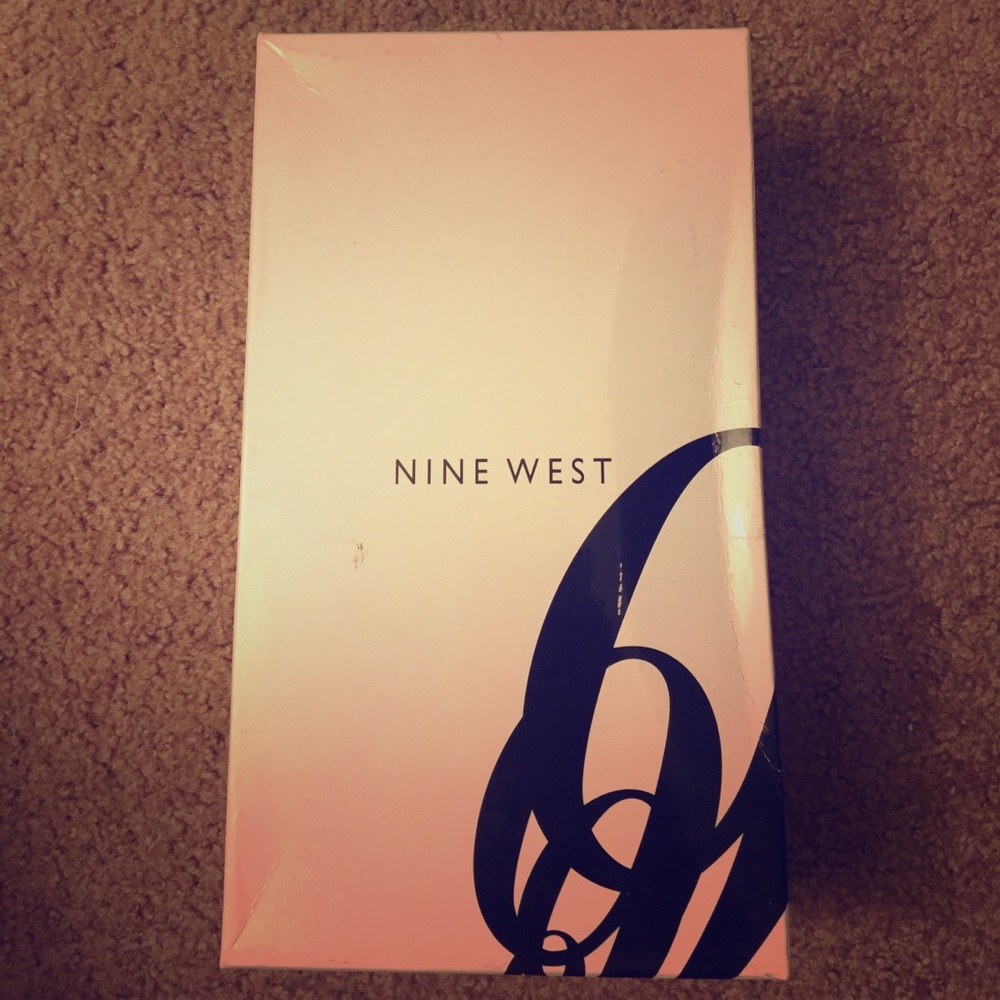 BRAND NEW！ NINE WEST！