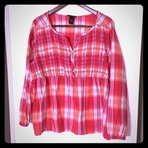 ⭐️Soft Pink Plaid Blouse