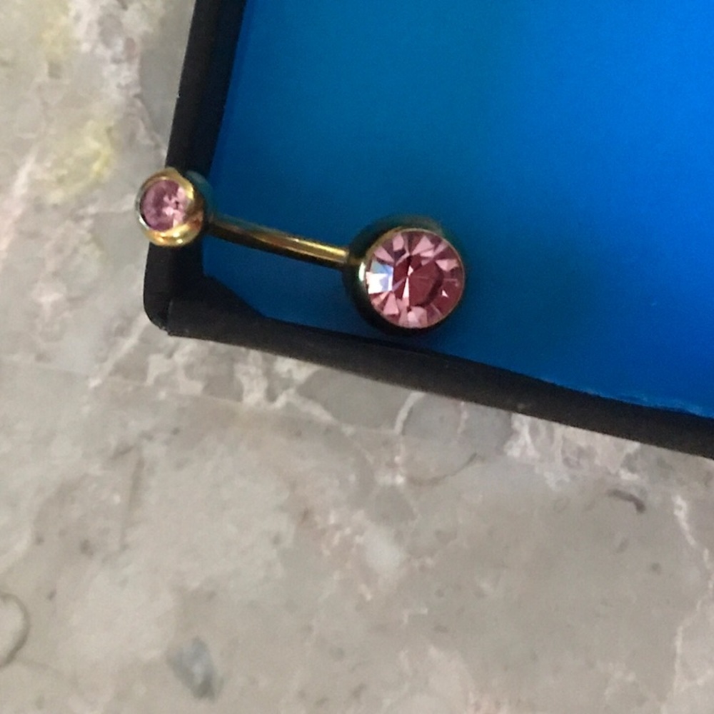 😍💖 Pink belly ring