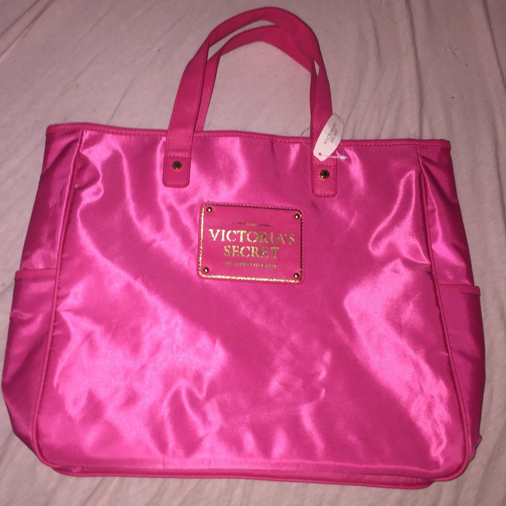 NWT VICTORIAS SECRET TOTE BAG