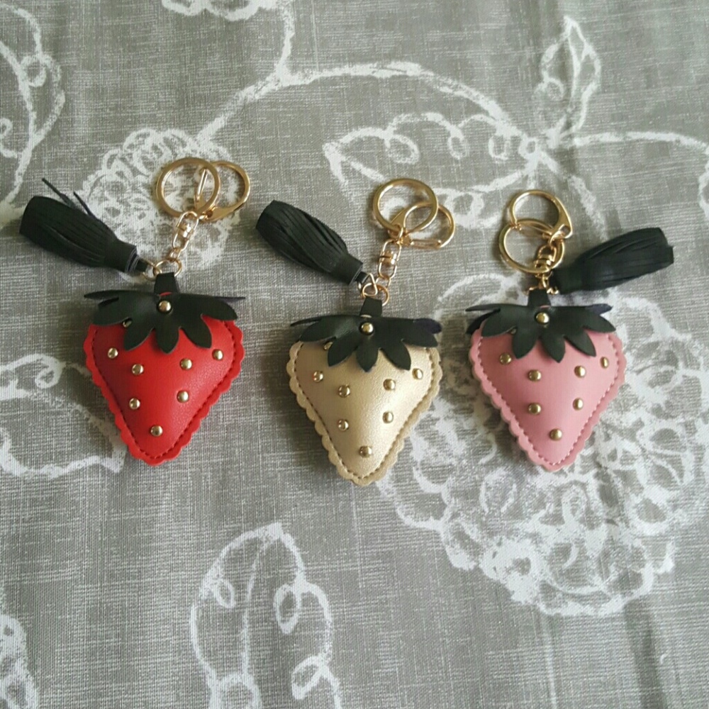 LAST ONE! GOLD COLOR🍓Strawberry purse Charm🍓